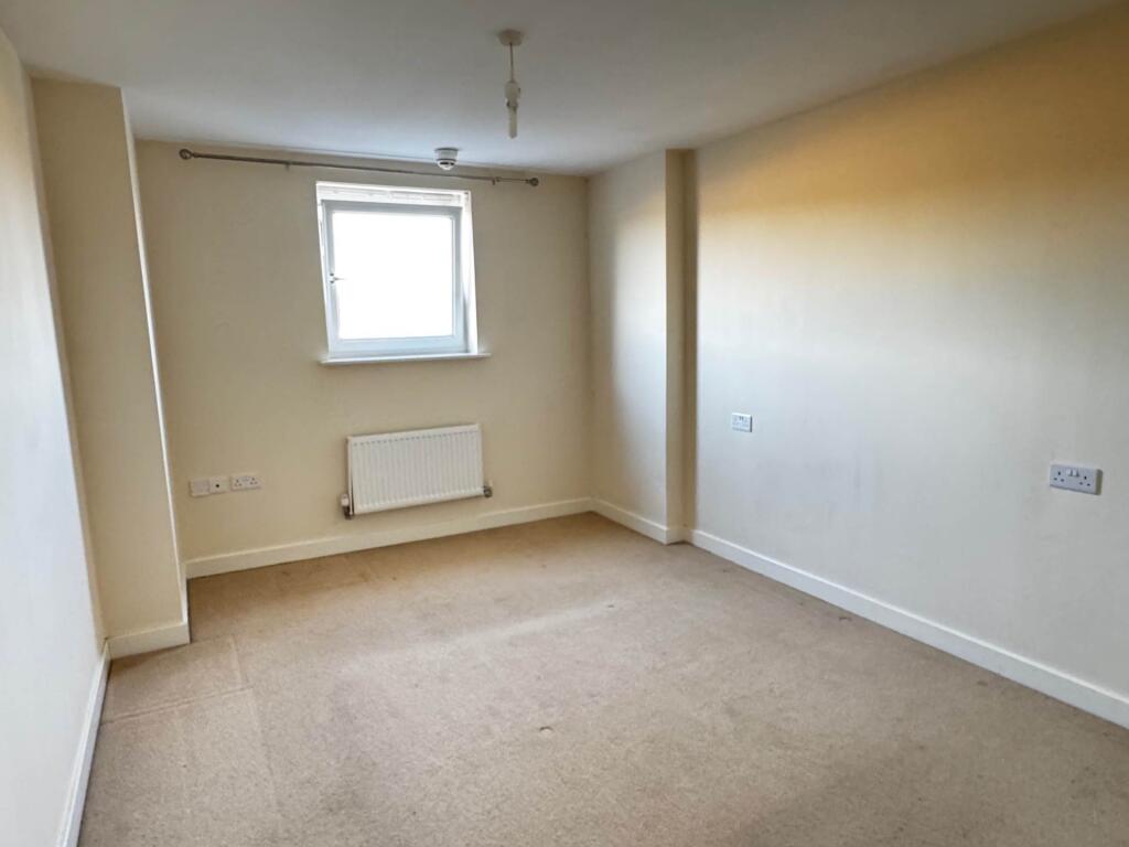 Main image of property: Alexander Square, Eastleigh