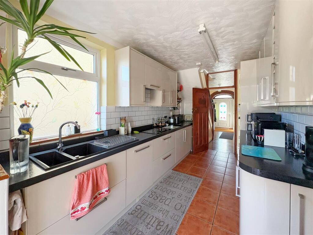 Cornwall Road, Littlehampton photo 4