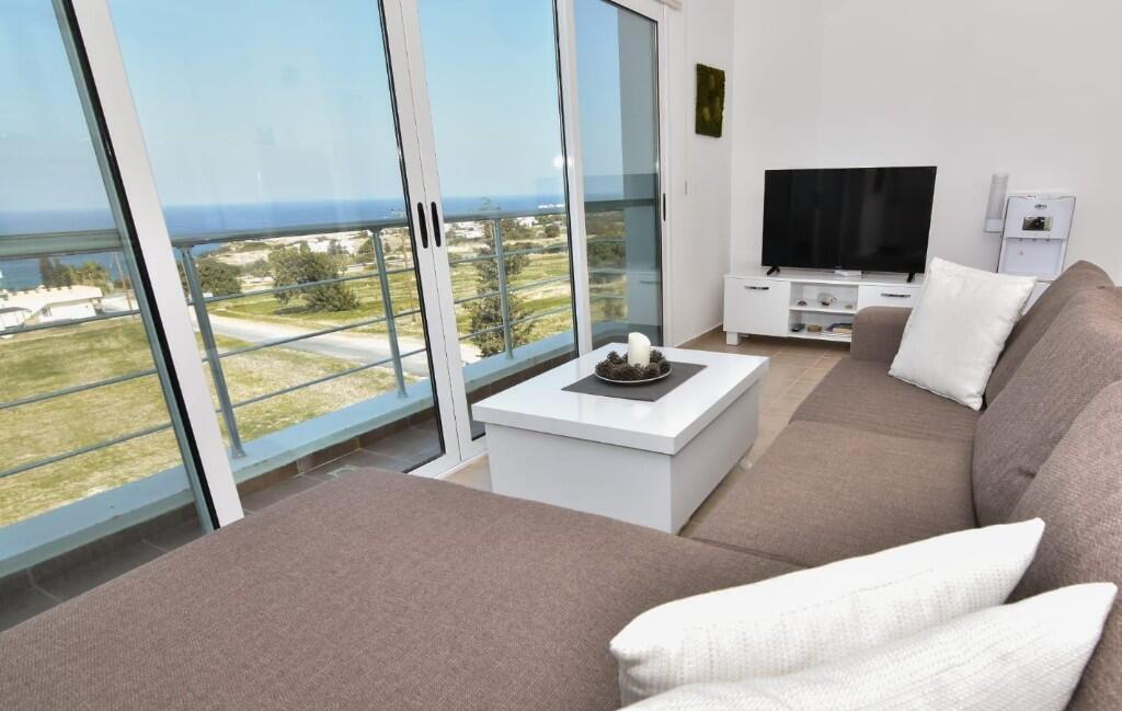 Main image of property: Bahçeli, Girne