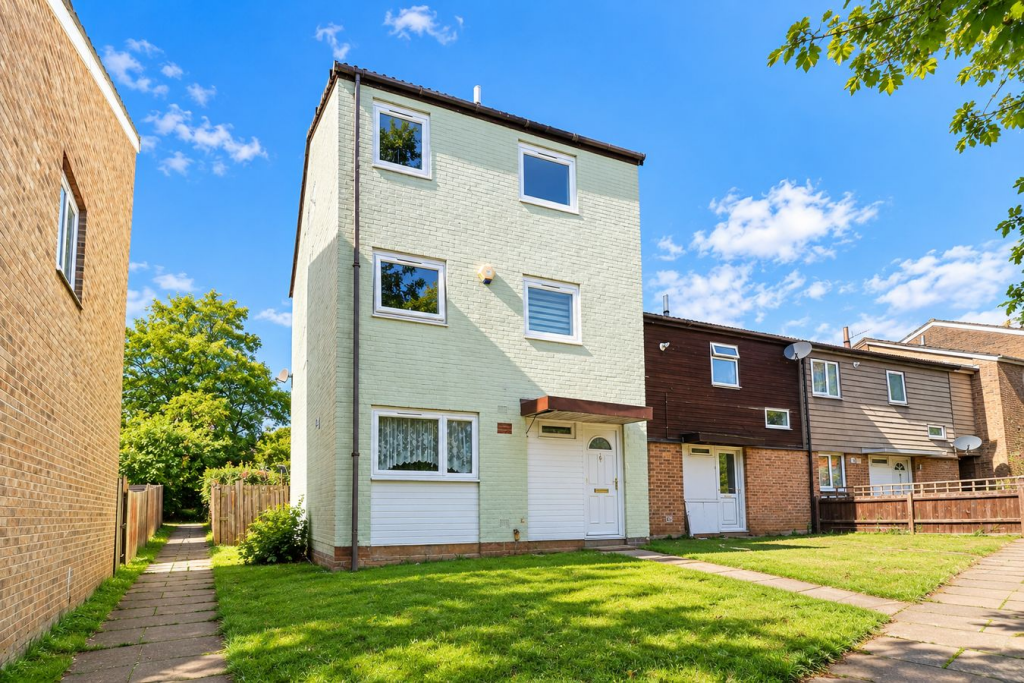 Main image of property: South Holme Court, Northampton, NN3