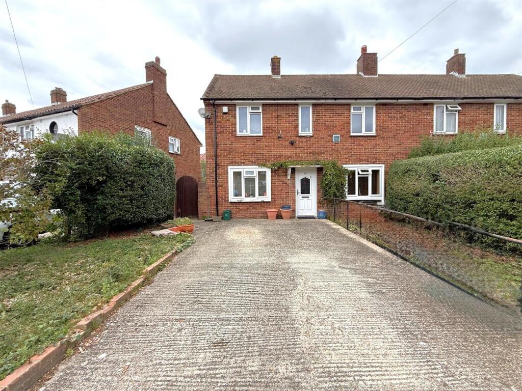 Main image of property: Ringway, Southall