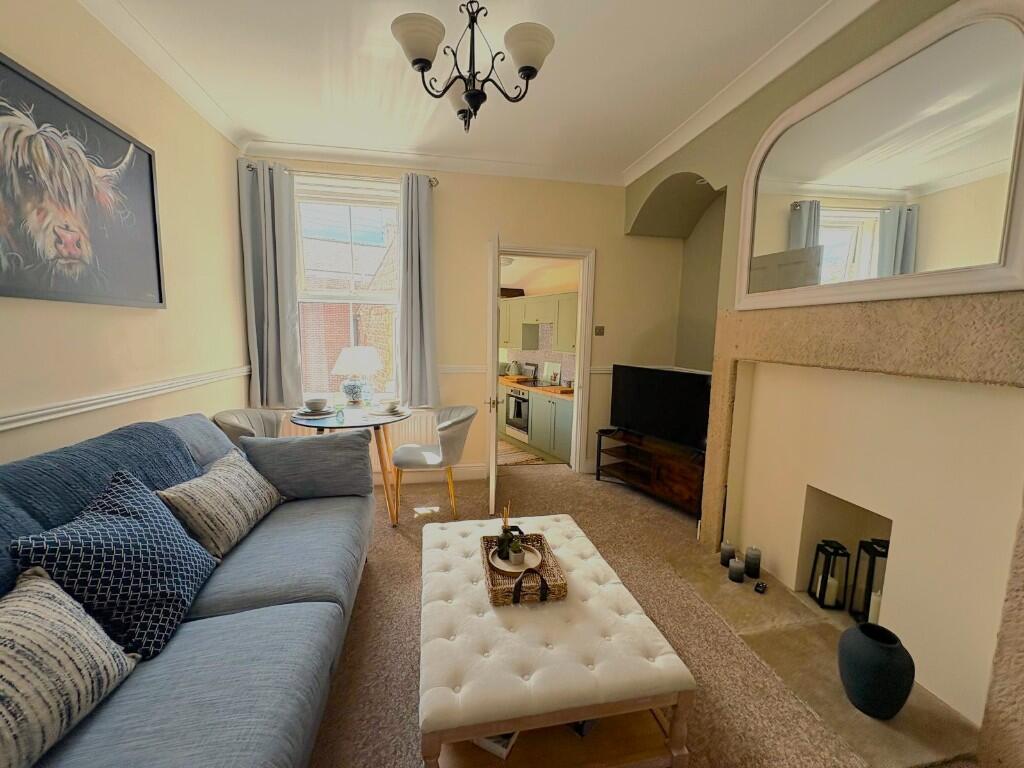 Apartment in Newcastle upon Tyne - View 5