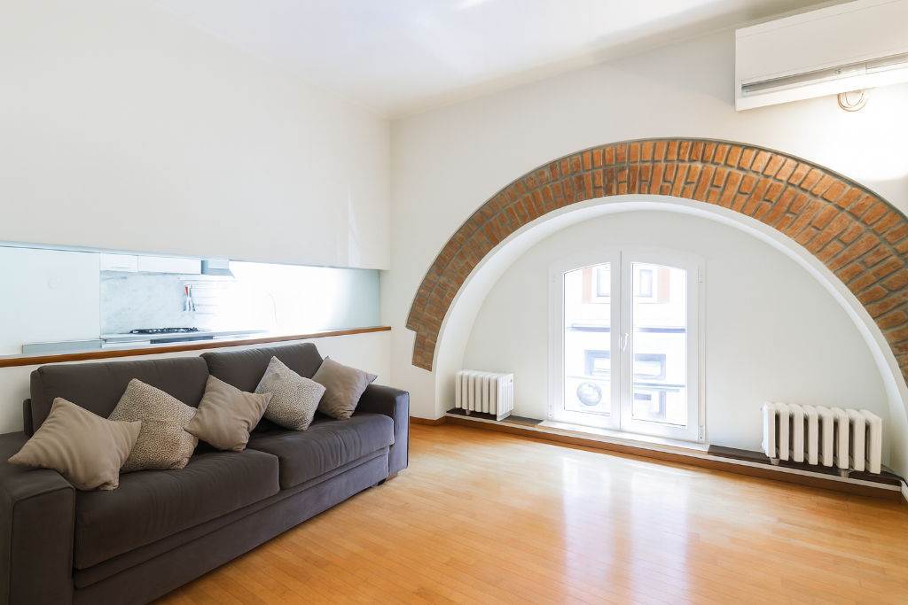 Main image of property: Milano, Milan, Lombardy