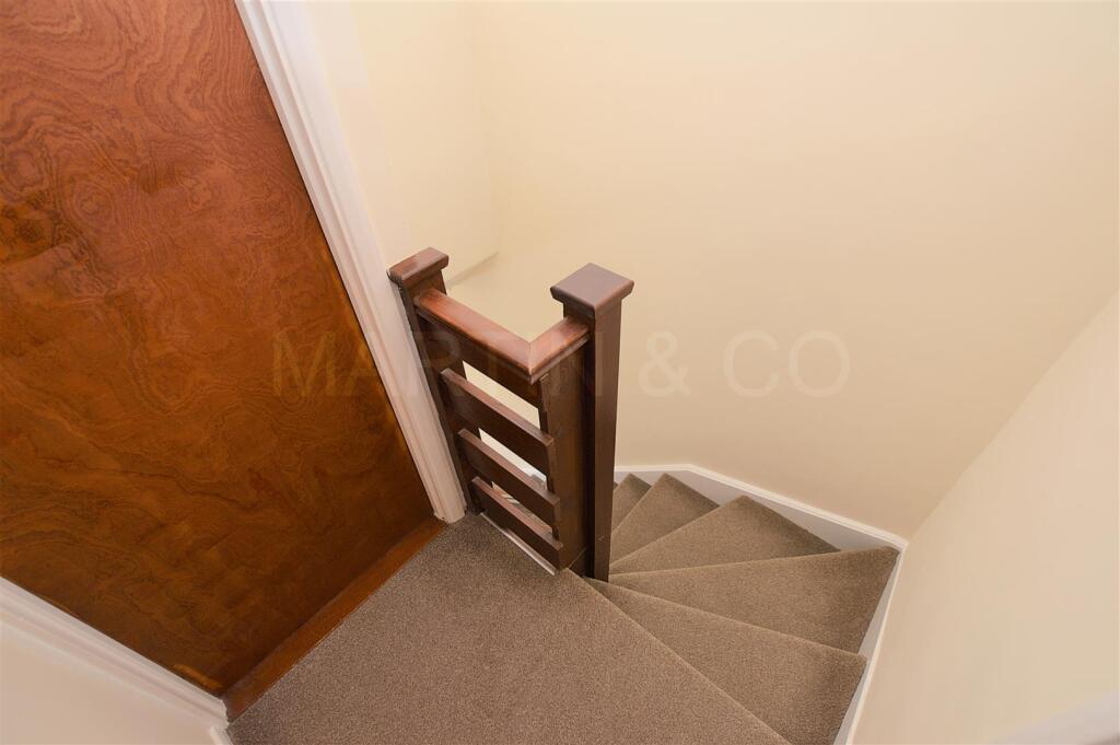 House in Rochester, Frindsbury Extra - More