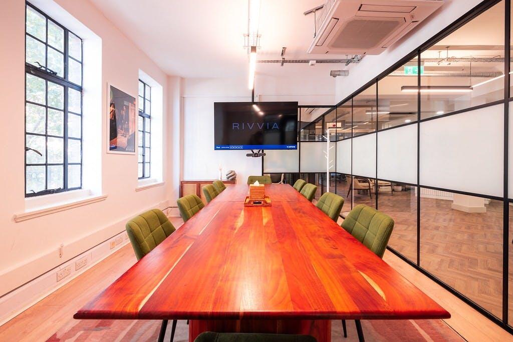 Rivvia King's Cross boardroom 2.jpg