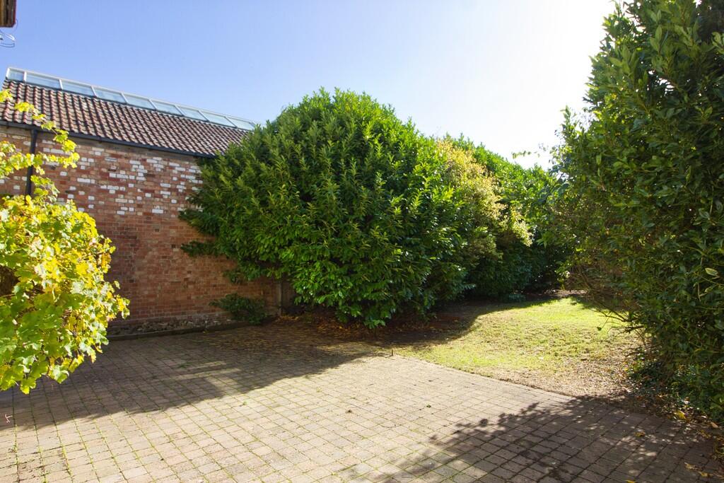 House in Corsham - More