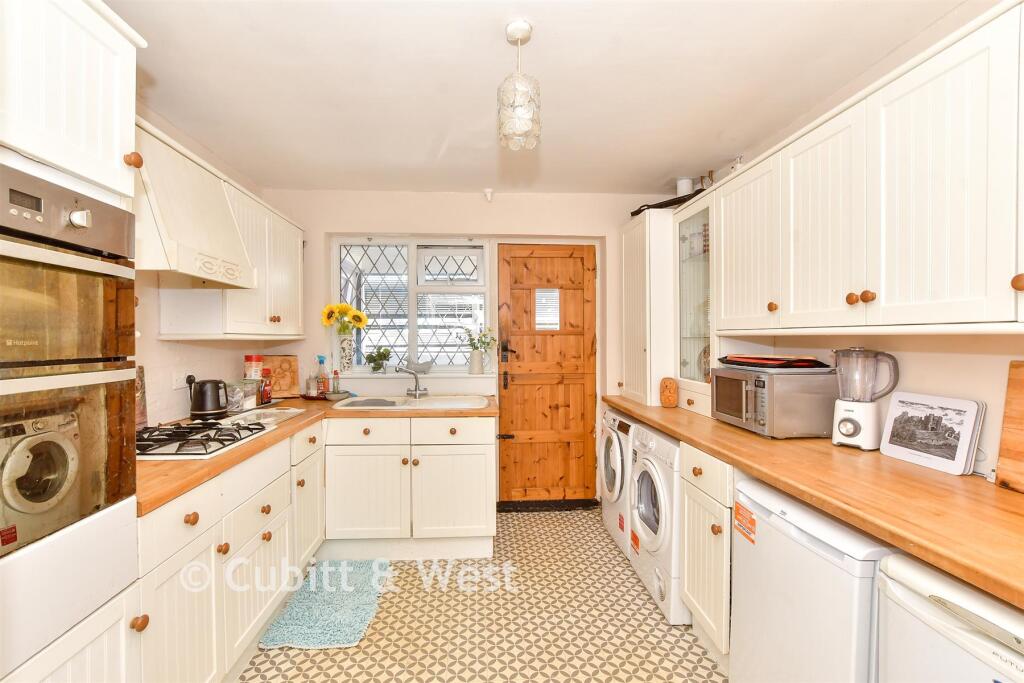 House in Arun, Pagham - More