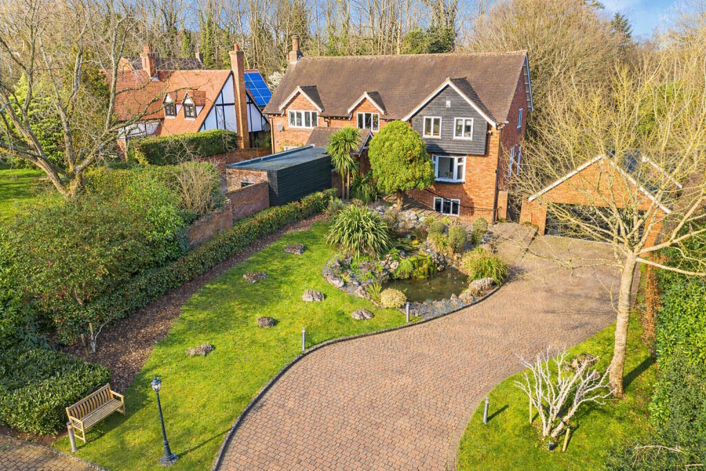 Main image of property: Oaklea Wood, Welwyn, Hertfordshire, AL6