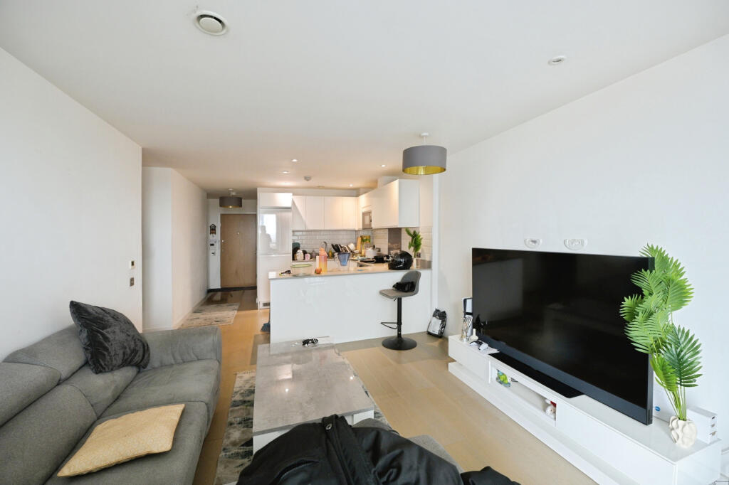 Apartment in London - View 3