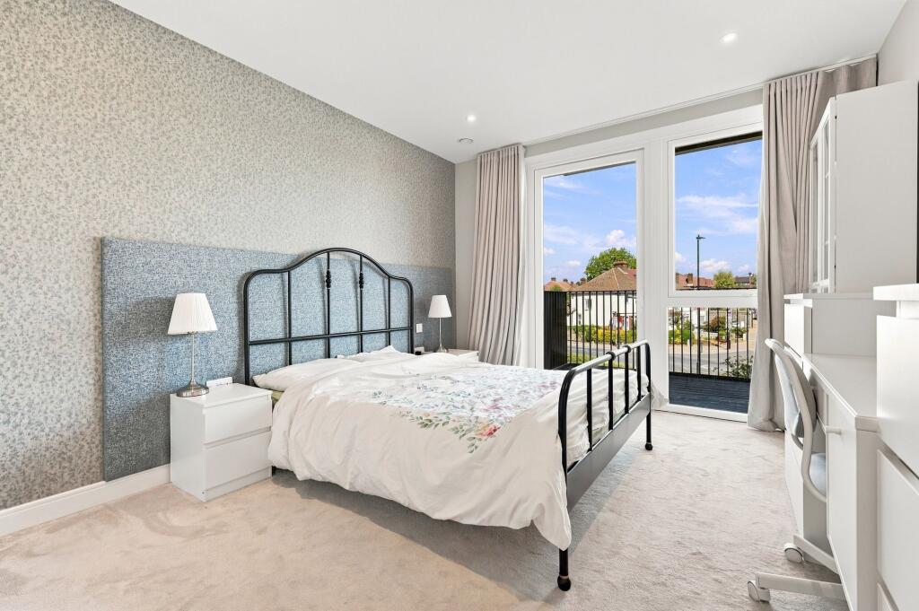 Apartment in London - View 3