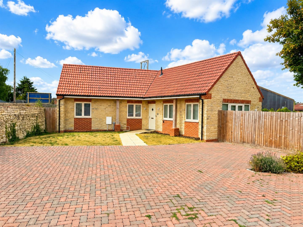 Main image of property: Paradise Crescent, Thrapston