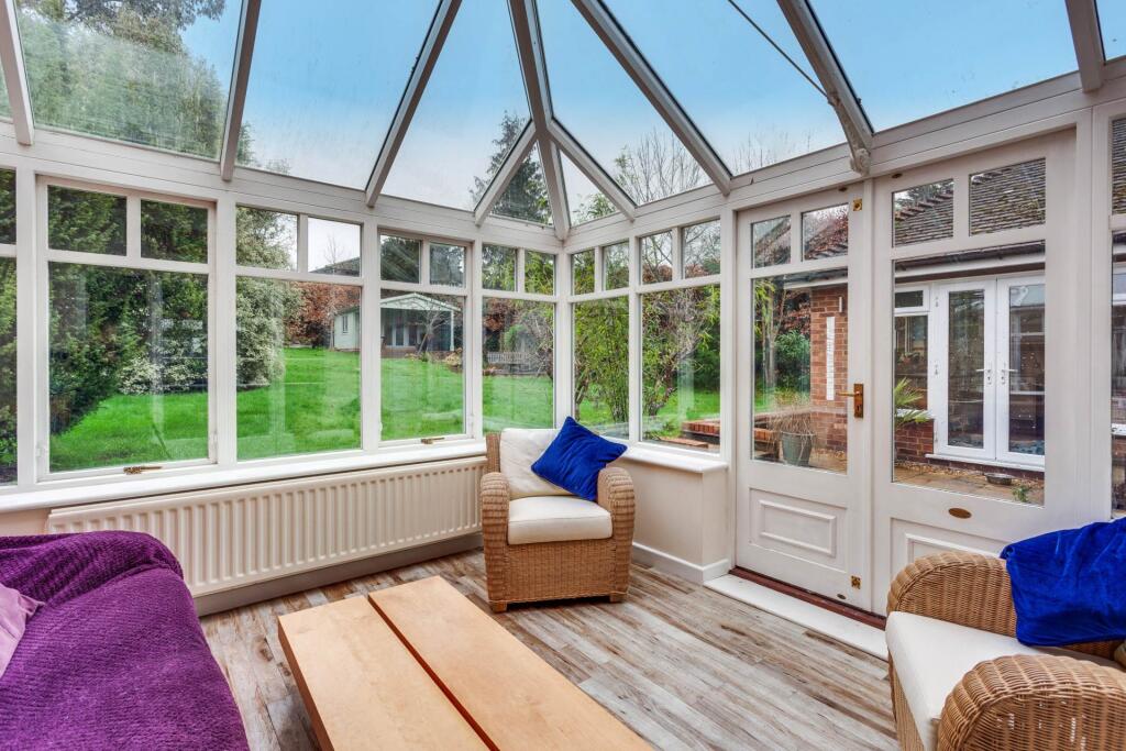 House in Reading, Emmer Green - View 4