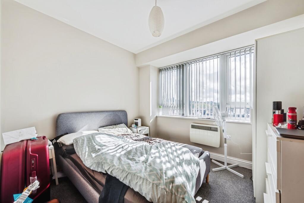Apartment in Swindon, Railway Village, Town Centre - View 5