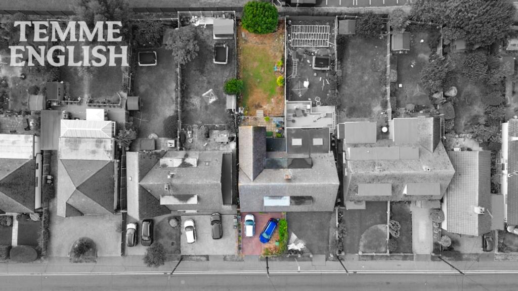 House in Southend-on-Sea - View 2