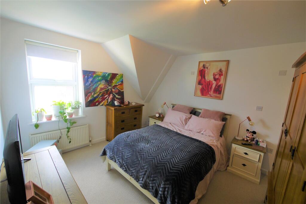 Apartment in Chelmsford - View 4