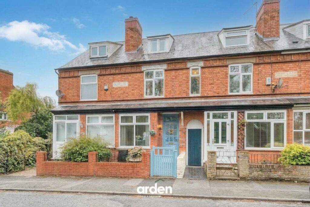 Main image of property: Evesham Road, Redditch, B97
