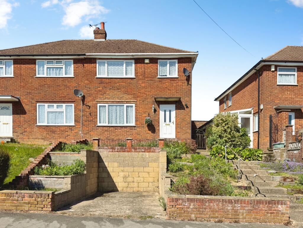 Main image of property: Hillary Road, High Wycombe, Buckinghamshire