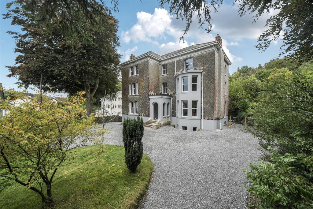 Main image of property: 7 bed house & 4 bed annexe - Lifton