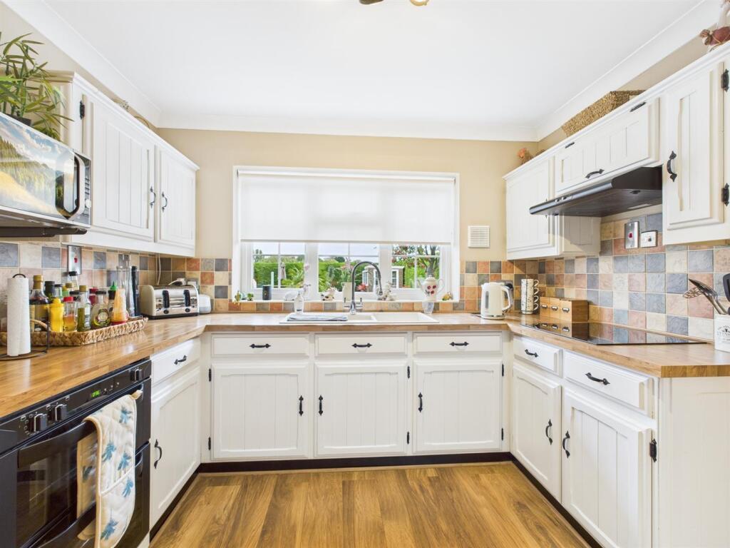House in Peterborough - View 3