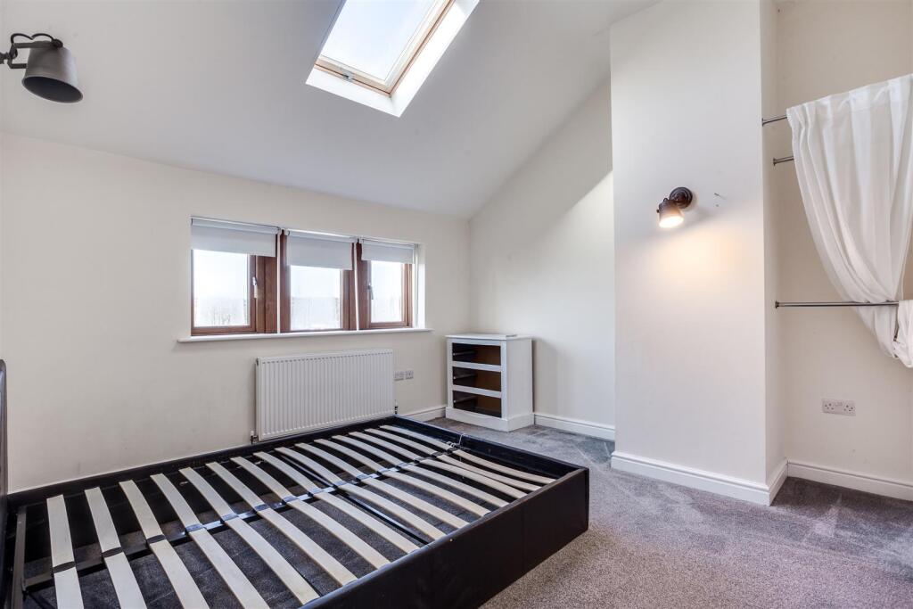 Additional image 34 of Cliff Hollins Lane, Oakenshaw, Bradford