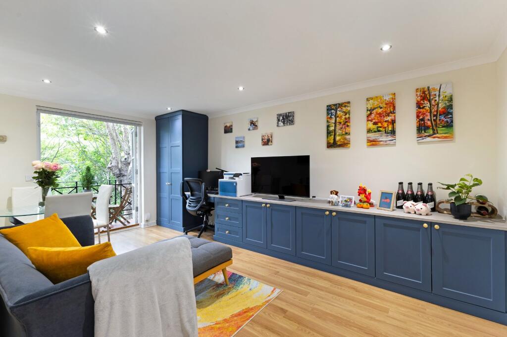 Main image of property: Brompton Park Crescent, Fulham, London