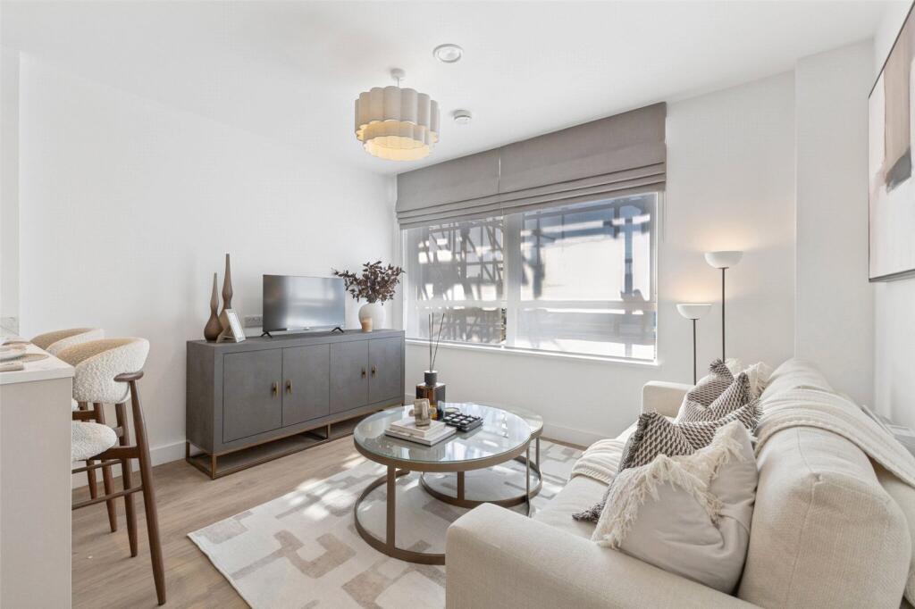 Apartment in Stevenage, Hertfordshire - More