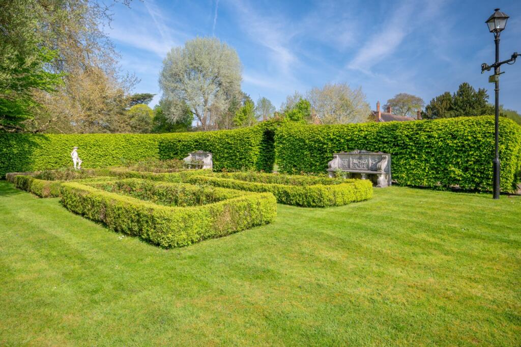Additional image 11 of Tewin Water House, Tewin, Welwyn, Hertfordshire