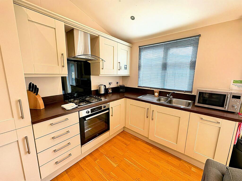 Main image of property: Golden Cross, Golden Cross Holiday Park Golden Cross, BN27