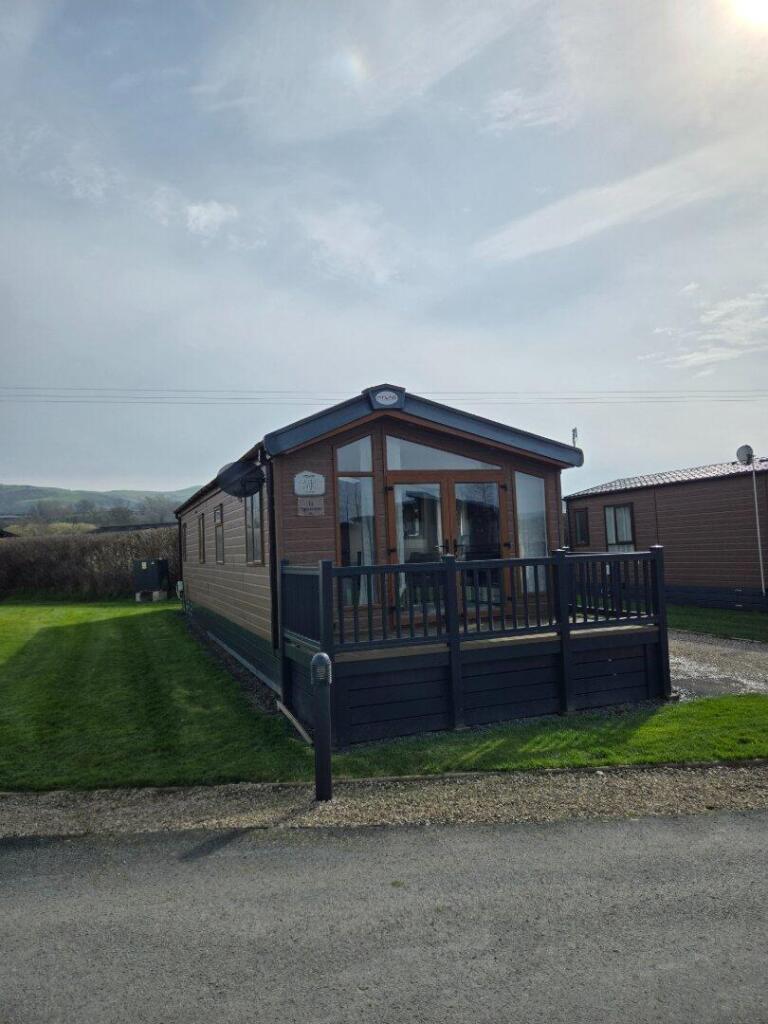 Main image of property: Maesmawr Farm Resort, Moat Lane, Caersws, Caersws