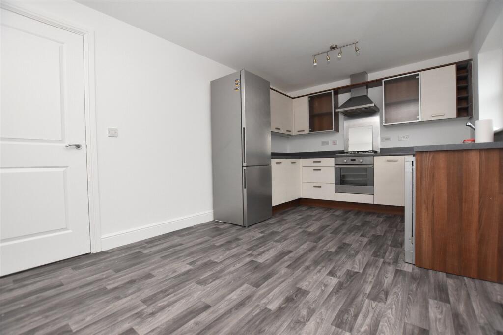 Bronte Close, East Ardsley, Wakefield, West Yorkshire photo 3