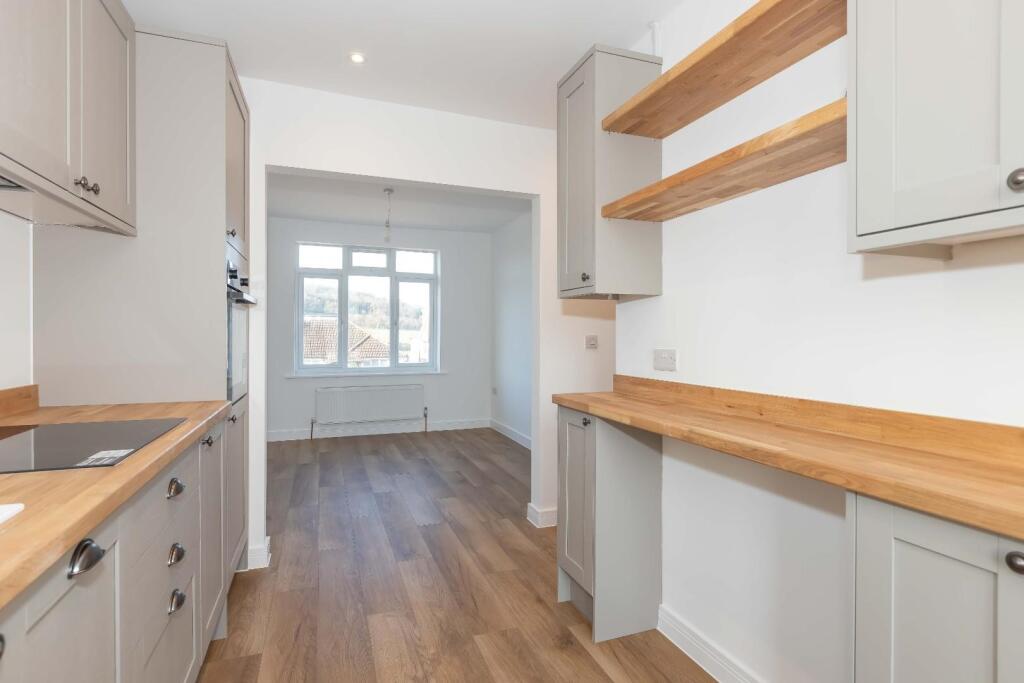 Herbert Road, Sompting, Lancing photo 5