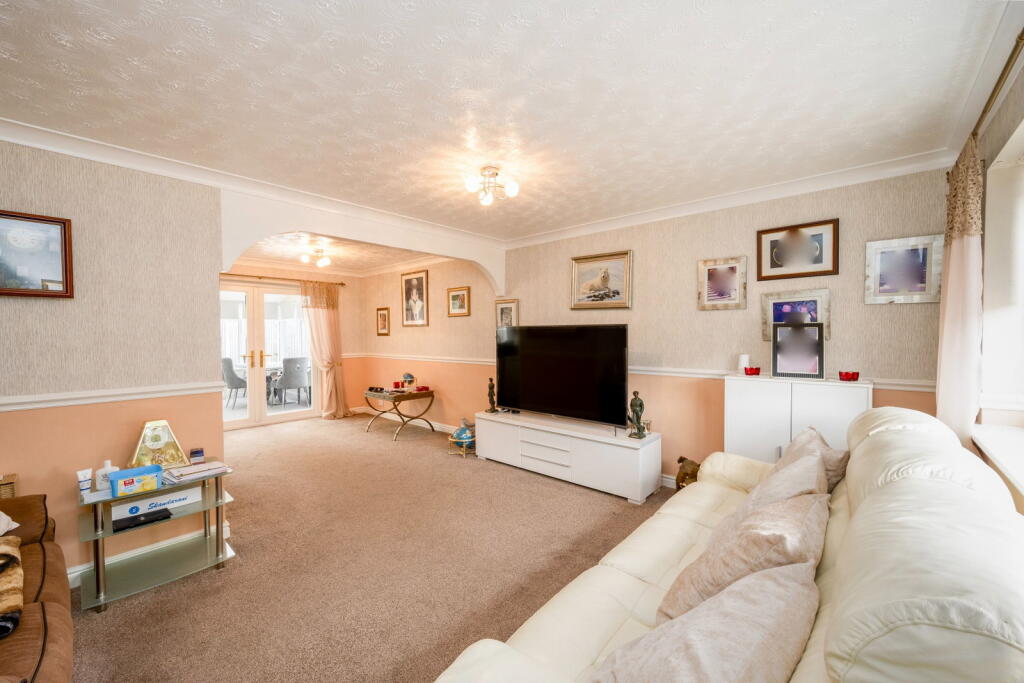House in Chorley, Clayton-le-Woods - View 5