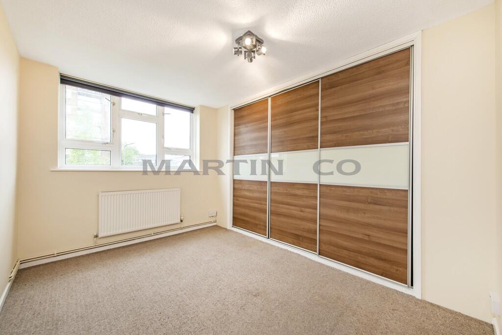 Apartment in London - More