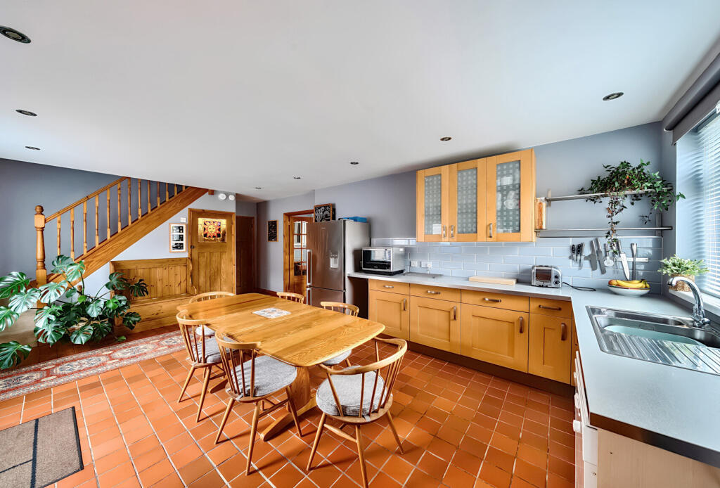 Fosseway South, Midsomer Norton, Somerset, BA3