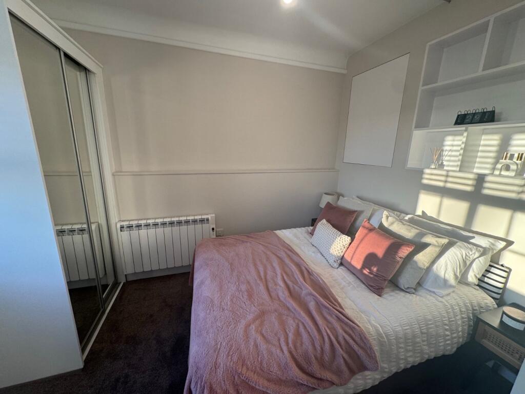 Apartment in Southampton - More