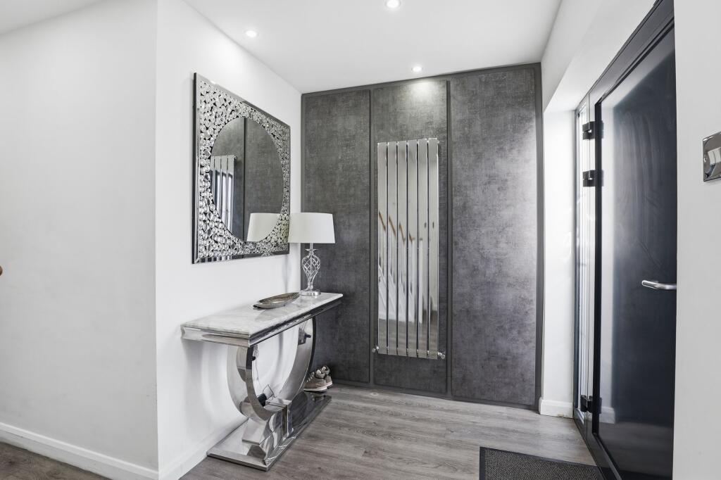 House in Milton Keynes, Abbey Hill - View 5
