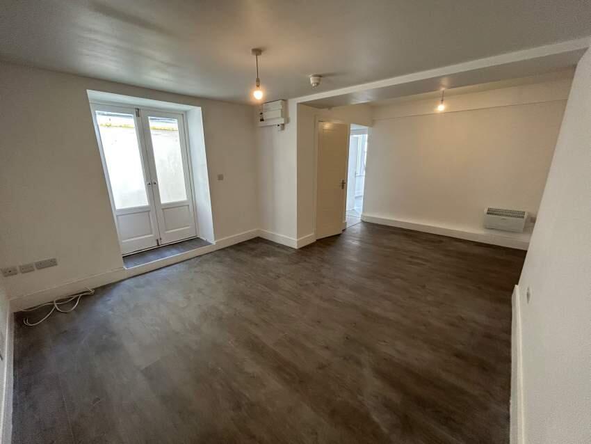 Apartment in East Sussex - View 3