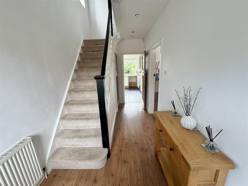 Norbury Drive, Mansfield - View 2