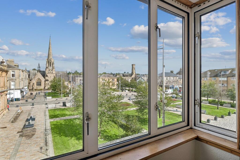 Apartment in Glasgow, Argyll and Bute - View 2