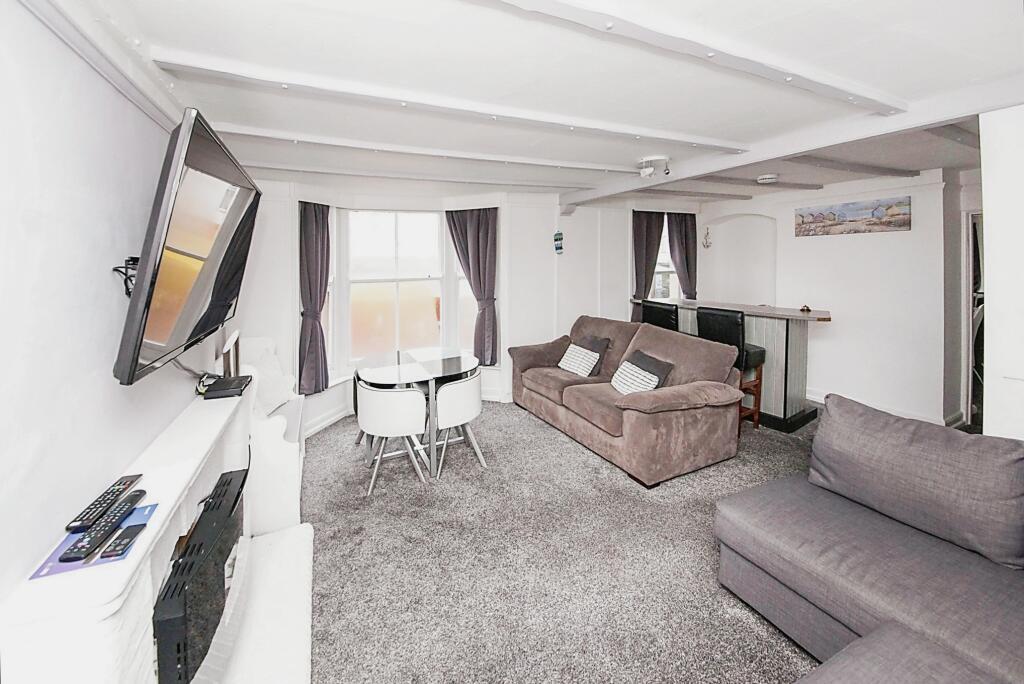 Apartment in Weymouth, Rodwell - View 4