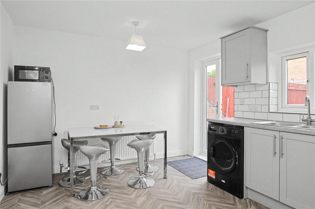 House in Leeds, Swillington - View 4