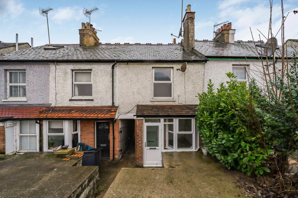 Main image of property: Godstone Road, Whyteleafe, CR3