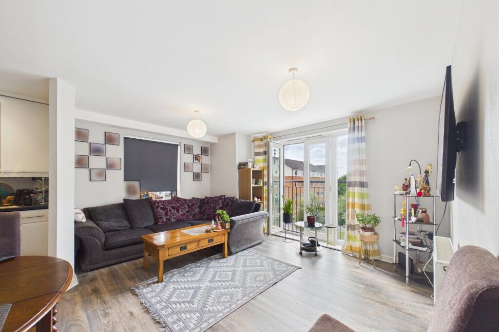 Apartment in Leeds - More