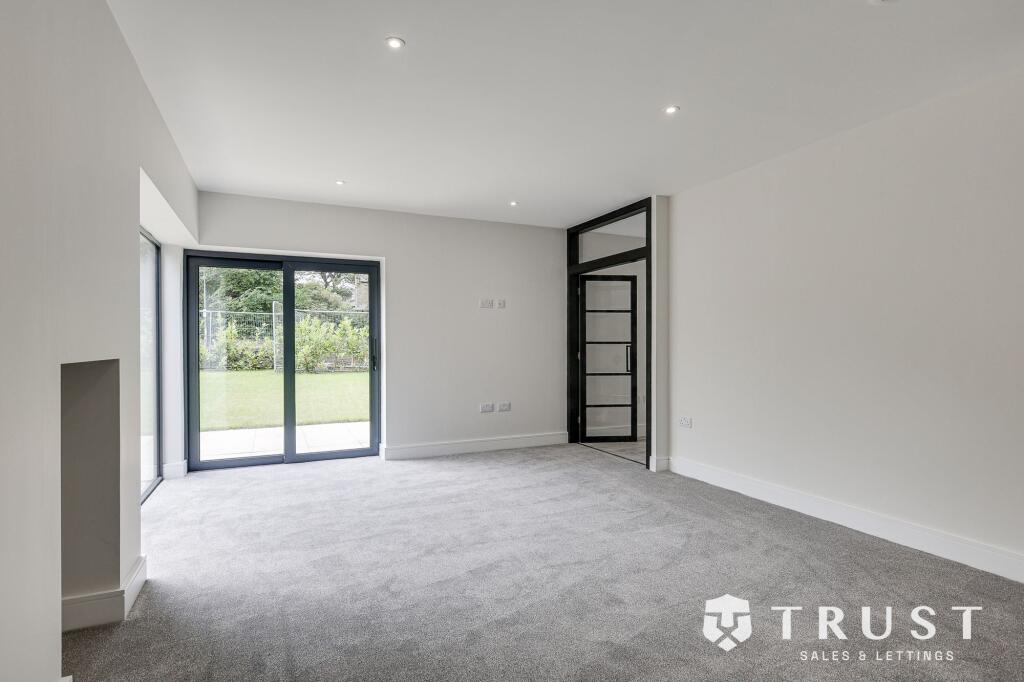 Additional image 18 of West Lane, Gomersal, BD19