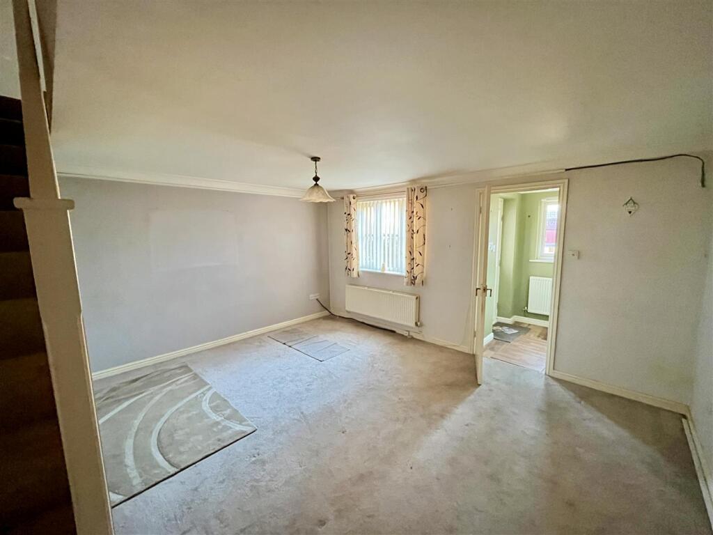 Elan Close, Wymondham - View 4