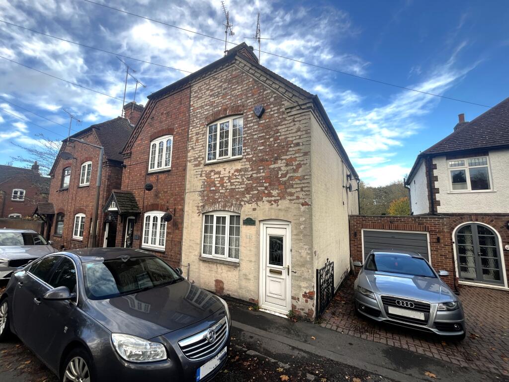 3-bed semi-detached on Main Street, Repton, Derby, DE65, £200,000