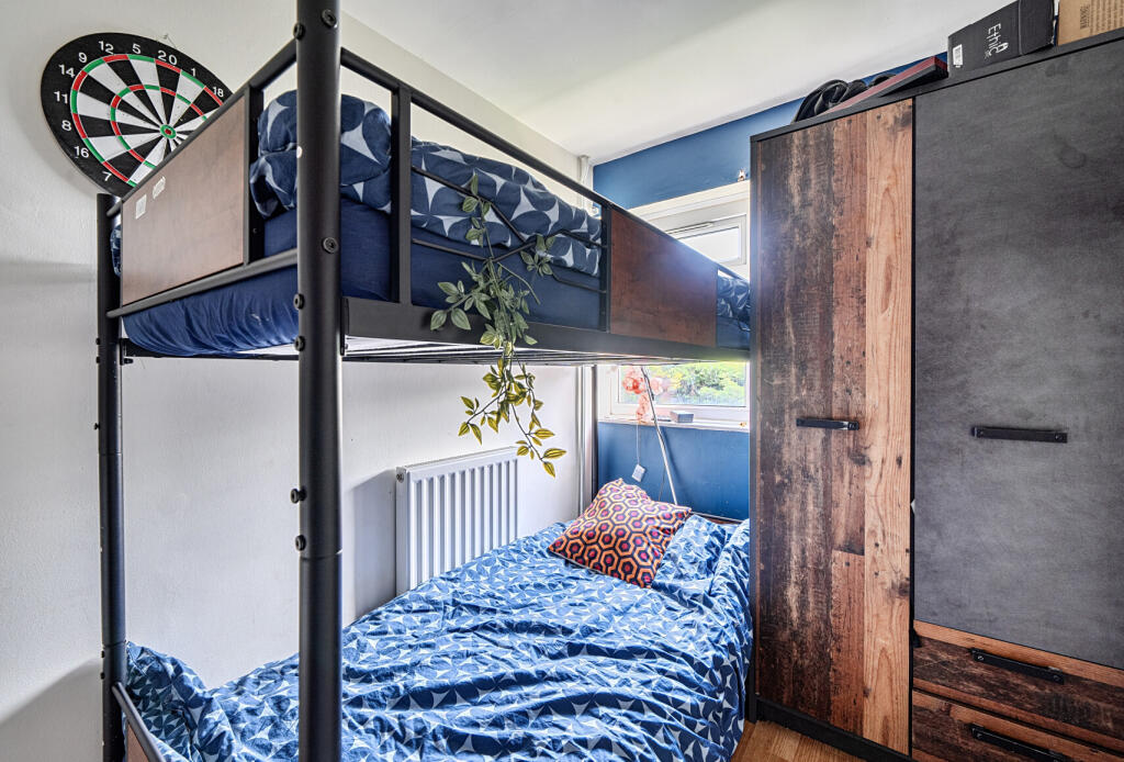 Apartment in Peasedown St. John, Bath and North East Somerset - View 4