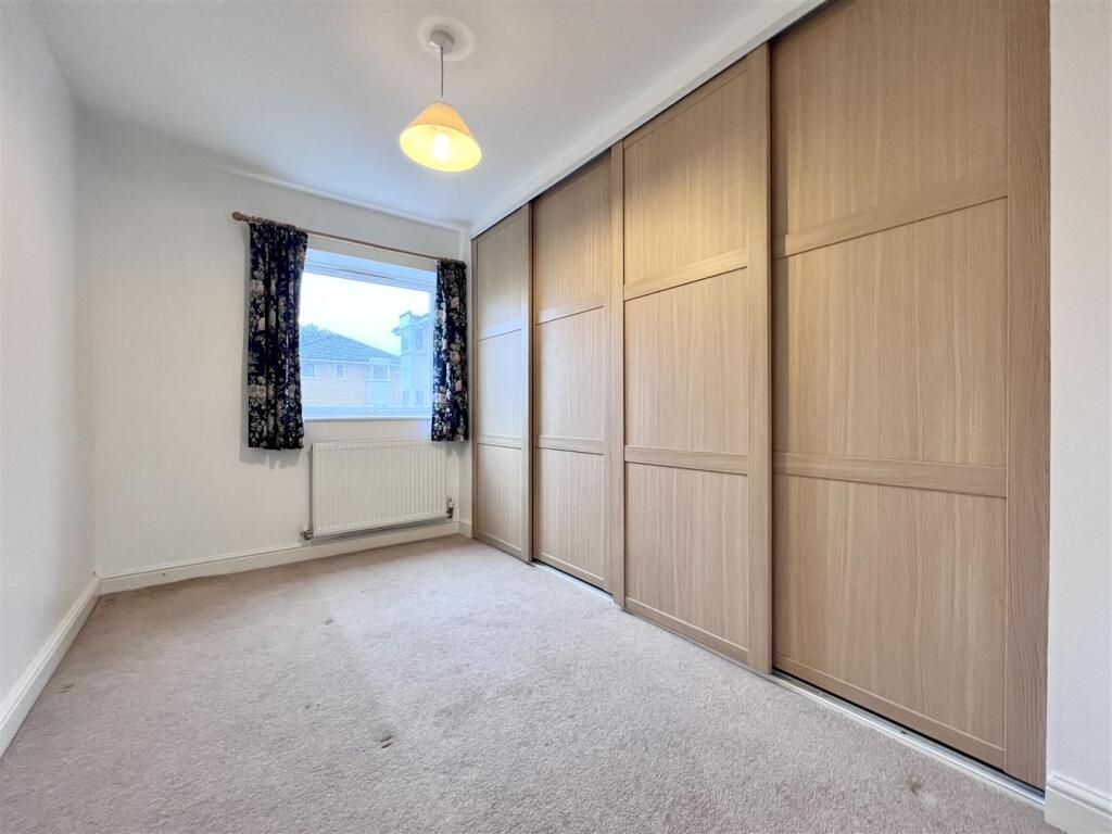 Apartment in Milton Keynes, Wolverton and Greenleys - View 5