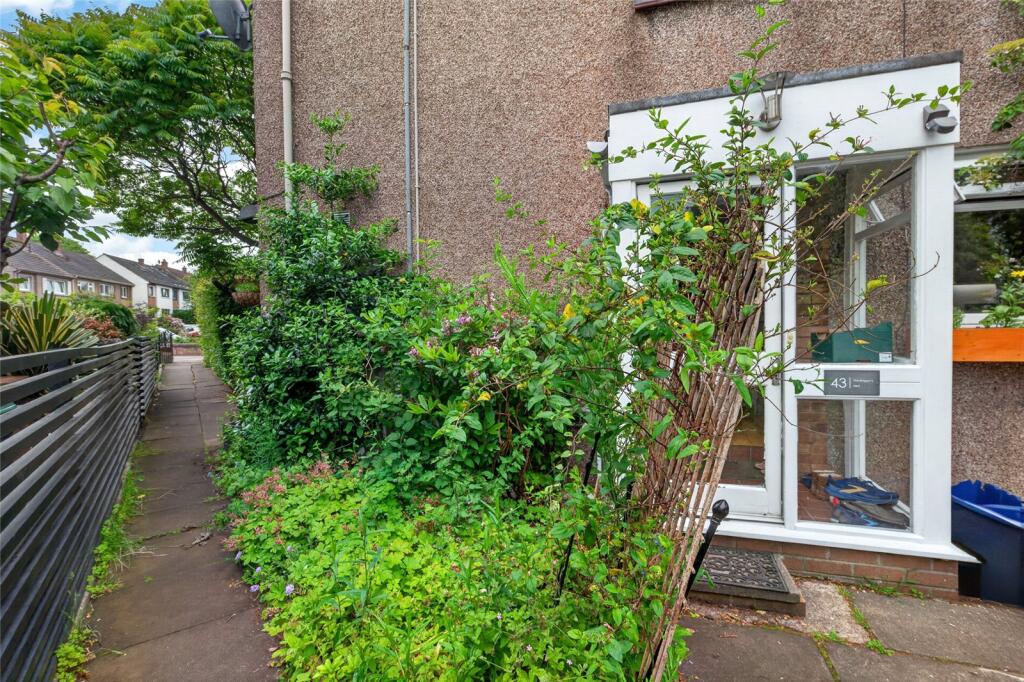 Main image of property: 43 Orchard Brae Gardens, Orchard Brae, Edinburgh, EH4 2HQ