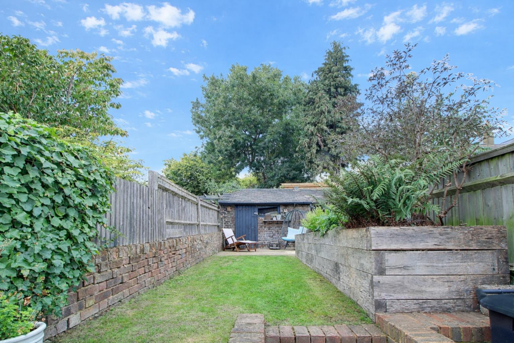 House in Dacorum, Berkhamsted - View 4